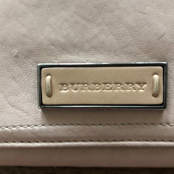 Pink Burberry wallet only used once or twice! - Picture 2 of 6